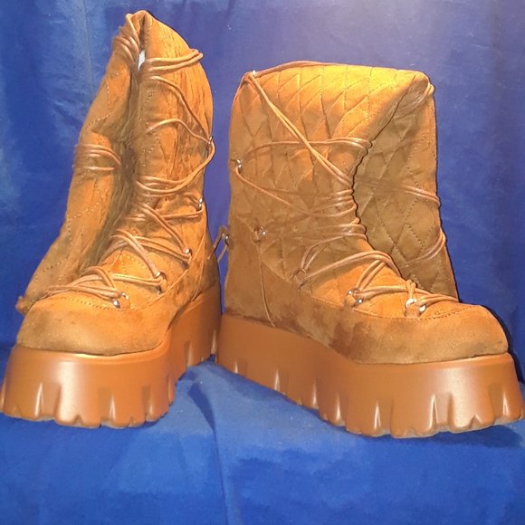 WALK  ON THE MOON PLATFORM BOOTS ( BRAND NEW ! ) - Picture 6 of 6